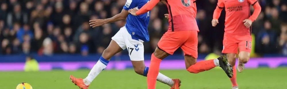  诺丁汉森林换帅如换刀，客场爆冷击败切尔西