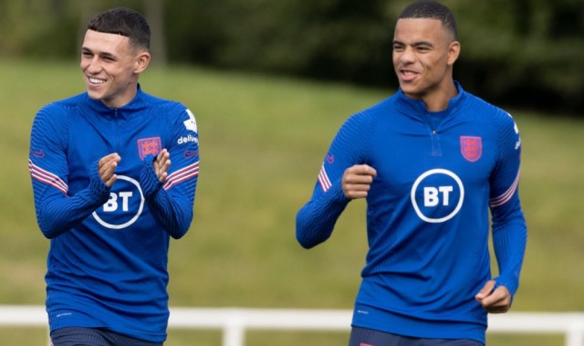  福登灵动跑位撕破防线，曼城太子爷传射建功主宰比赛节奏