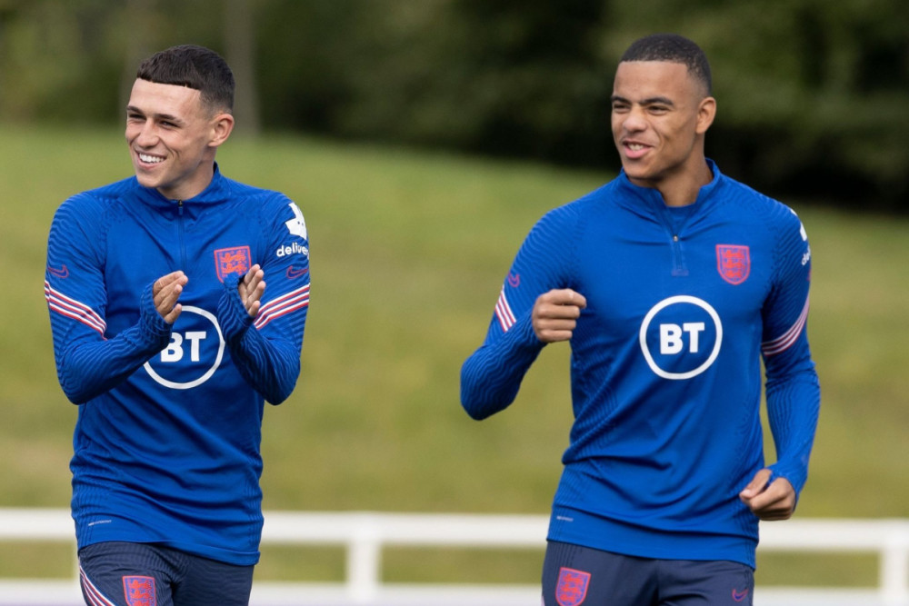  福登灵动跑位撕破防线，曼城太子爷传射建功主宰比赛节奏